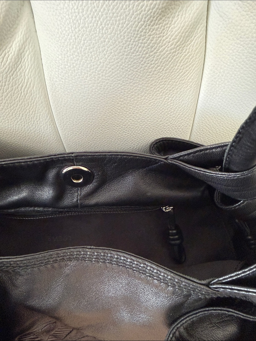 Excellent condition Loewe Levante Aire Handbag - Picture 5 of 12